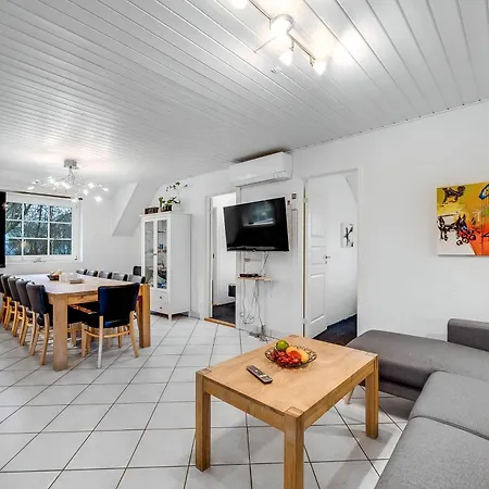 Holiday home Large 14-person Pool House - 1004 Ringkobing