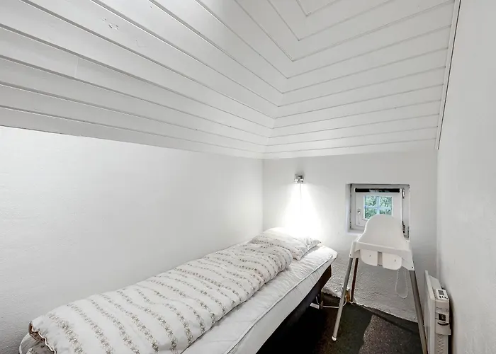 Large 14-person Pool House - 1004 度假居