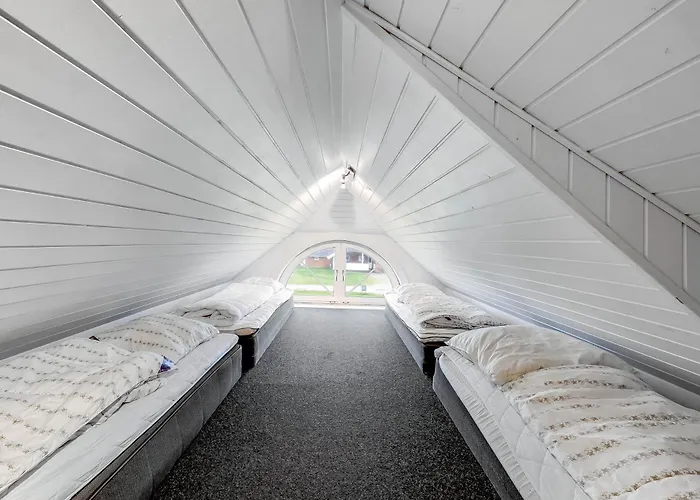 Large 14-person Pool House - 1004 度假居 *