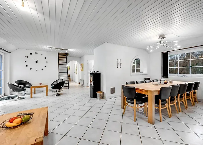 度假居 Large 14-person Pool House - 1004 灵克宾